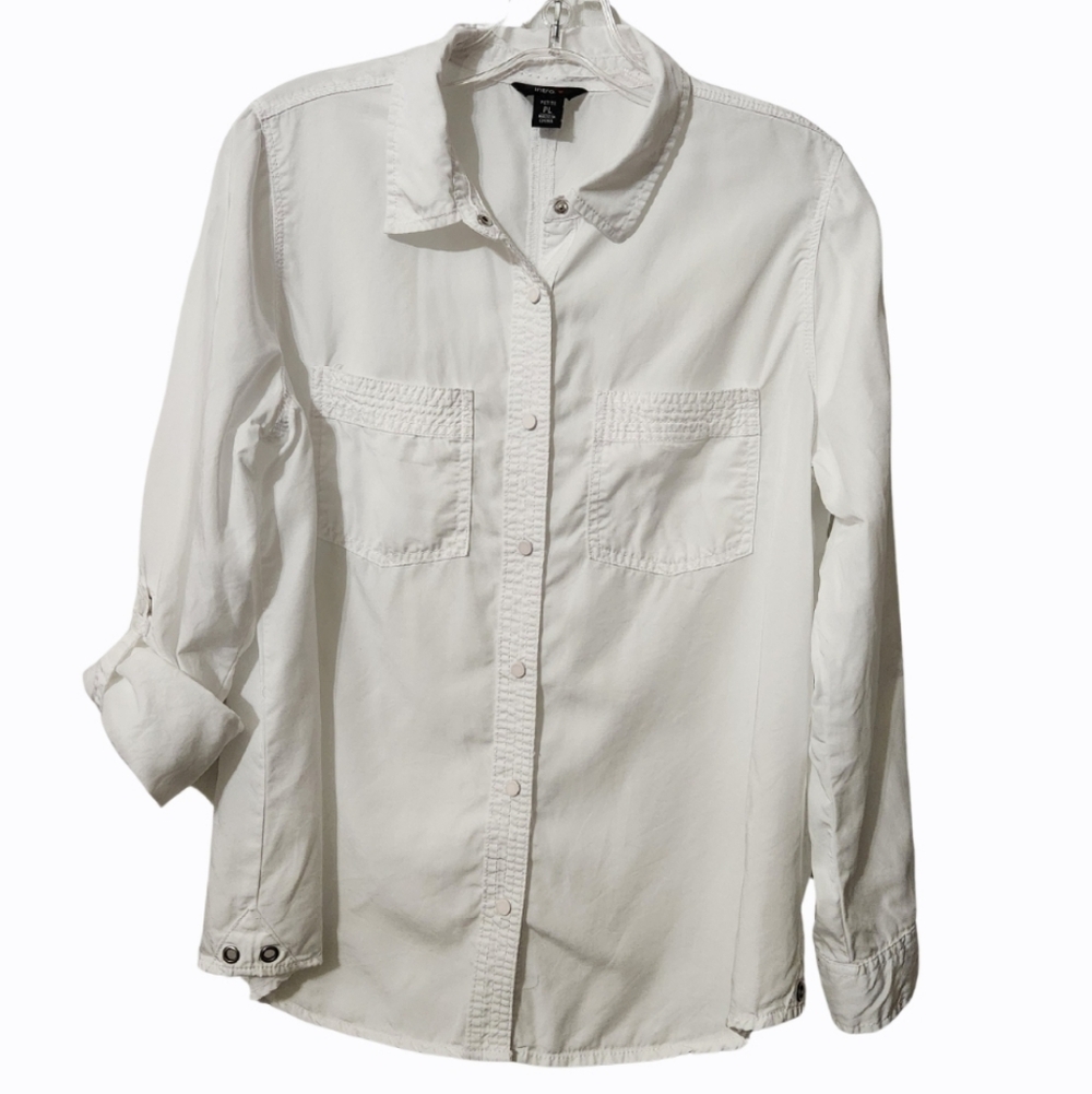 Intro. White Snap Button Shirt-size Petite Large